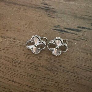 Silver Vintage Alhambra Clover Earrings